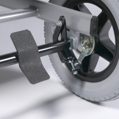 Кресло-коляска инвалидная повышенной комфортности Vermeiren Coraille XXL (без стола)