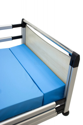 Кровать MET REBORN