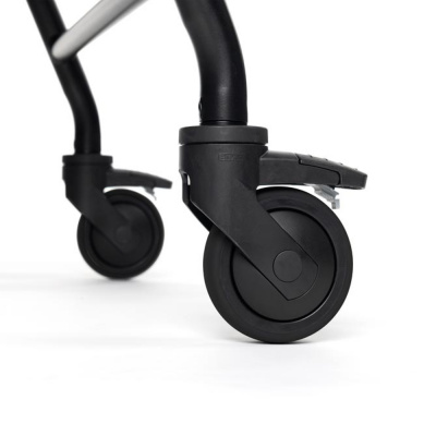 Кресло-стул повышенной комфортности Vermeiren Alesia (компл. Normandie XXL на колесах)