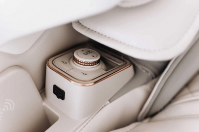 Массажное кресло "Venerdi Massage Expert"  модель MS-131 Plus 4D