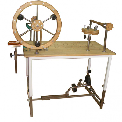 Стол для механотерапии с выдвижным педальным тренажером "Я Могу!"