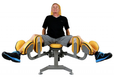 Гидравлический тренажер AMF «Сведение / разведение ног» M1156